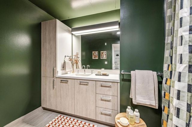 188 W Saint James Street 11817, San Jose, CA 95110