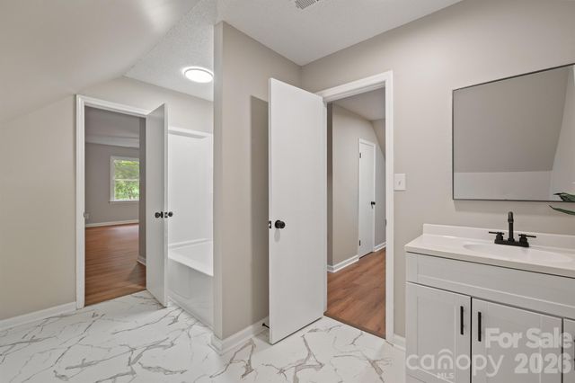 727 Boulder Place, Statesville, NC 28625