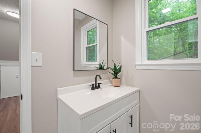 727 Boulder Place, Statesville, NC 28625