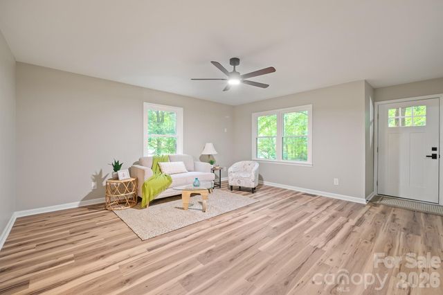 727 Boulder Place, Statesville, NC 28625