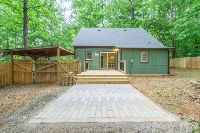727 Boulder Place, Statesville, NC 28625