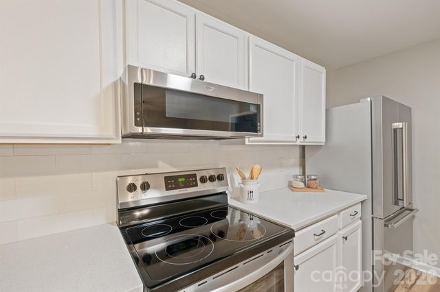 727 Boulder Place, Statesville, NC 28625