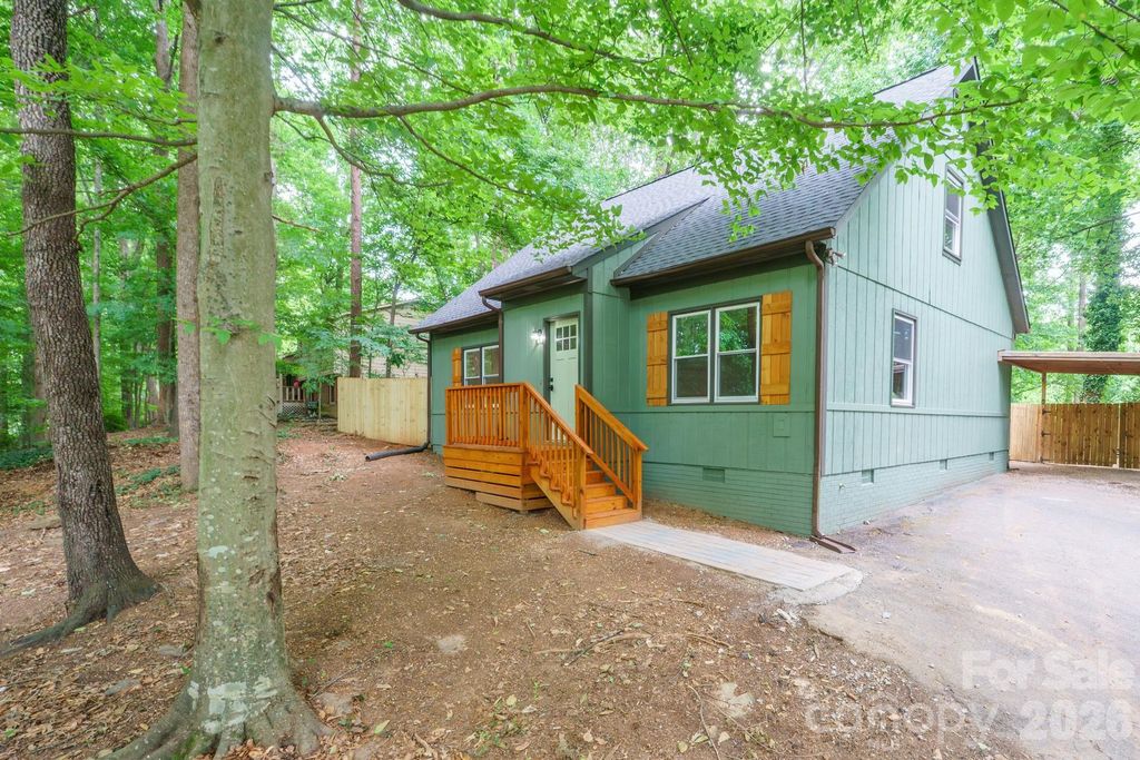727 Boulder Place, Statesville, NC 28625