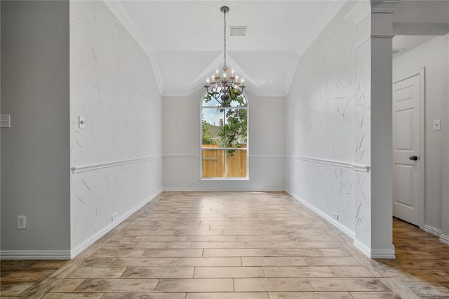14 Beauty Bower Place, The Woodlands, TX 77382