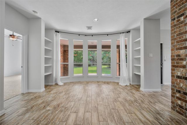 14 Beauty Bower Place, The Woodlands, TX 77382