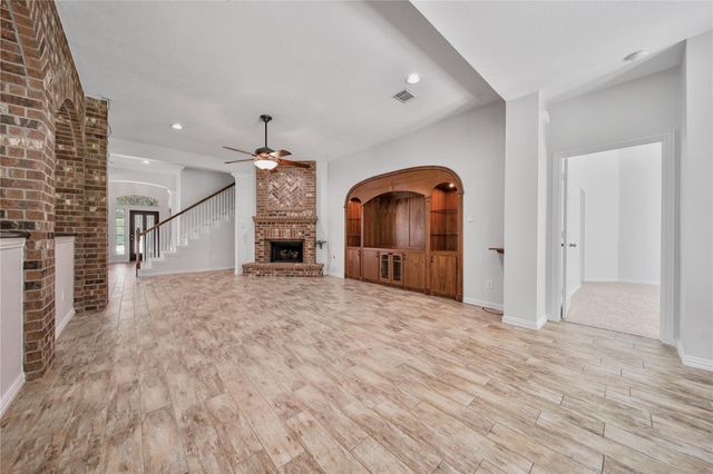 14 Beauty Bower Place, The Woodlands, TX 77382