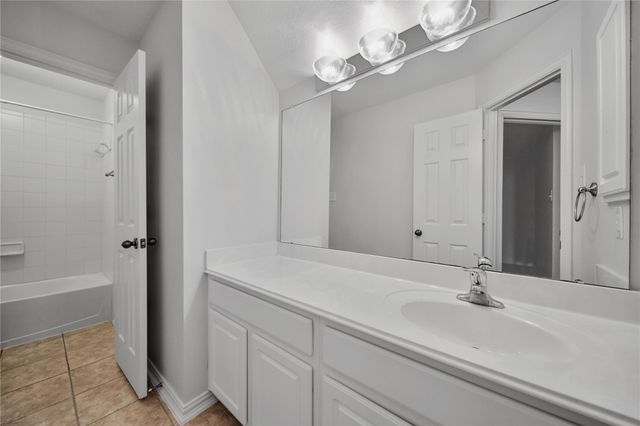14 Beauty Bower Place, The Woodlands, TX 77382