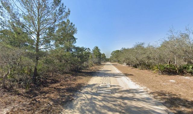 3235 N DAHLIA DRIVE, Lake Placid, FL 33852