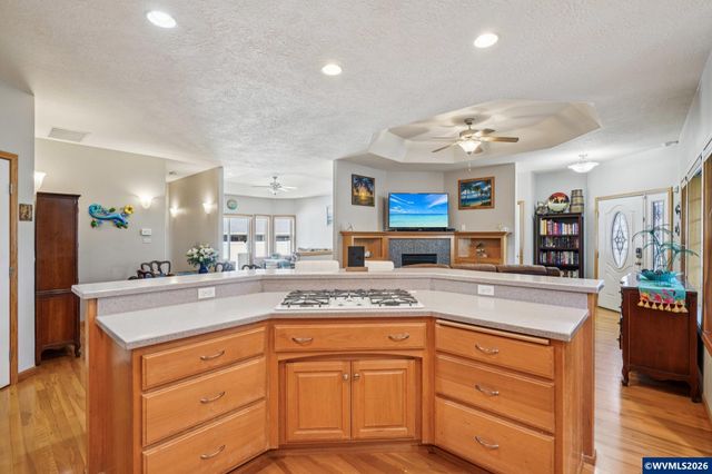 724 Lost Ln N, Keizer, OR 97303