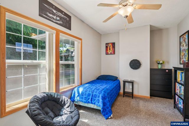 724 Lost Ln N, Keizer, OR 97303