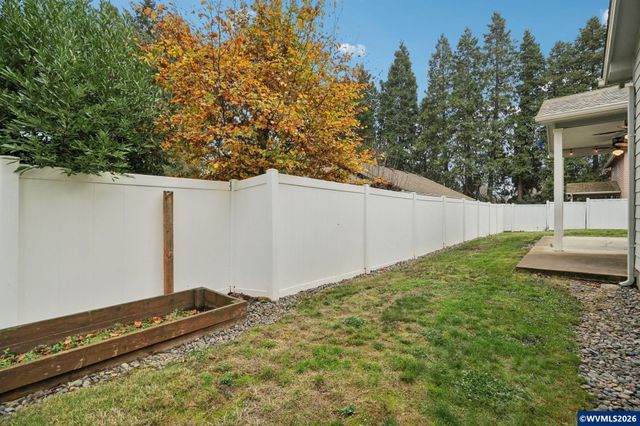 724 Lost Ln N, Keizer, OR 97303