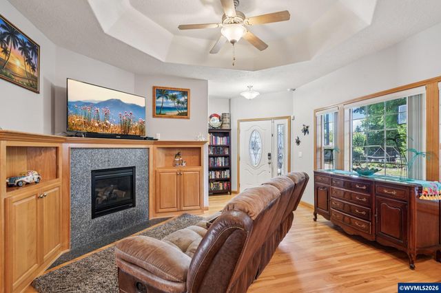 724 Lost Ln N, Keizer, OR 97303