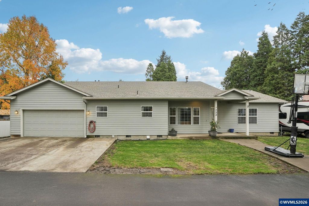 724 Lost Ln N, Keizer, OR 97303