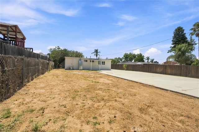 777 Arliss, Riverside, CA 92507
