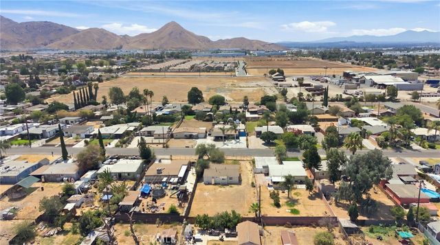 777 Arliss, Riverside, CA 92507