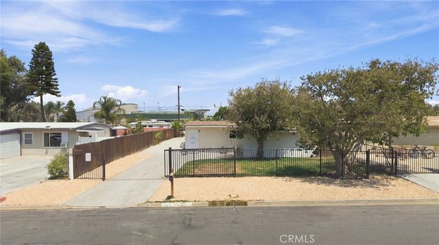 777 Arliss, Riverside, CA 92507