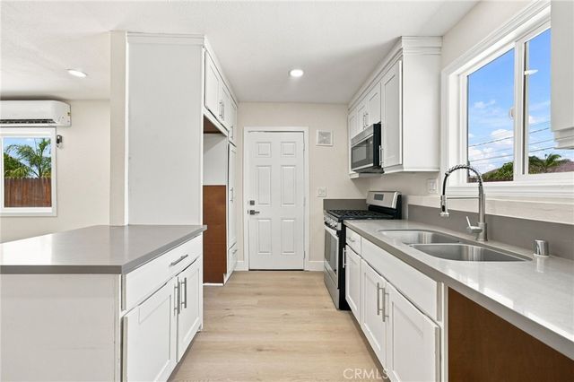 777 Arliss, Riverside, CA 92507