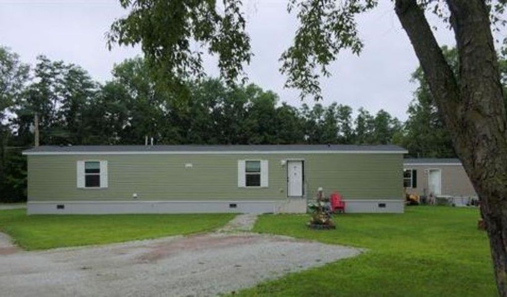 23 virginia Lane, Highgate, VT 05459