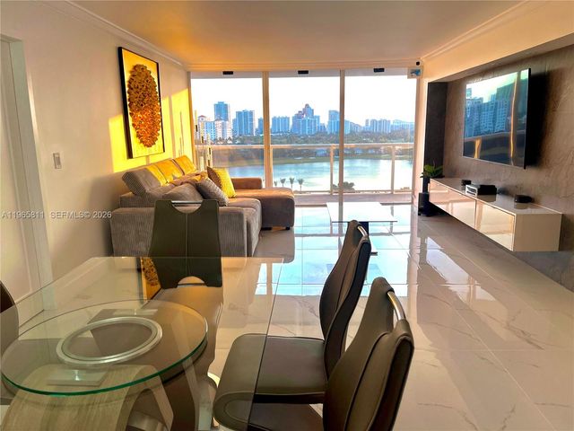 3701 N Country Club Dr 1505, Aventura, FL 33180