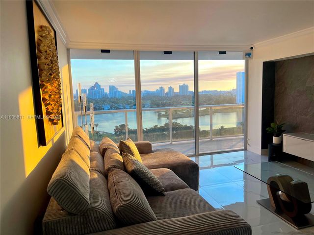 3701 N Country Club Dr 1505, Aventura, FL 33180