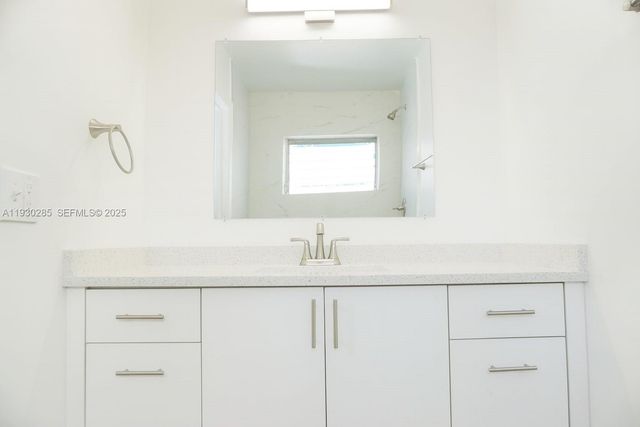 749 SE 15th St 10, Fort Lauderdale, FL 33316