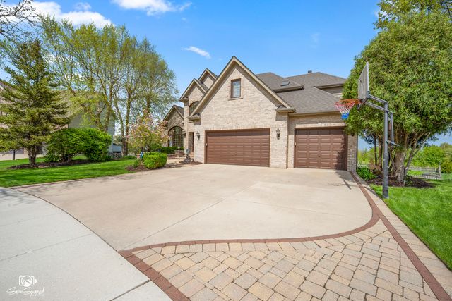 5915 Rosinweed Lane, Naperville, IL 60564
