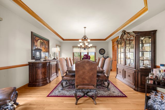 5915 Rosinweed Lane, Naperville, IL 60564
