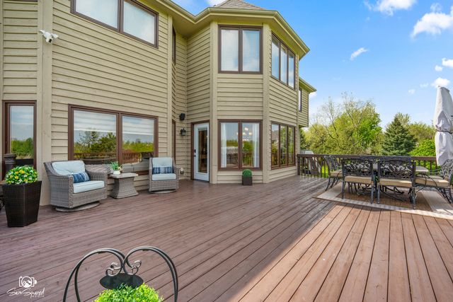 5915 Rosinweed Lane, Naperville, IL 60564