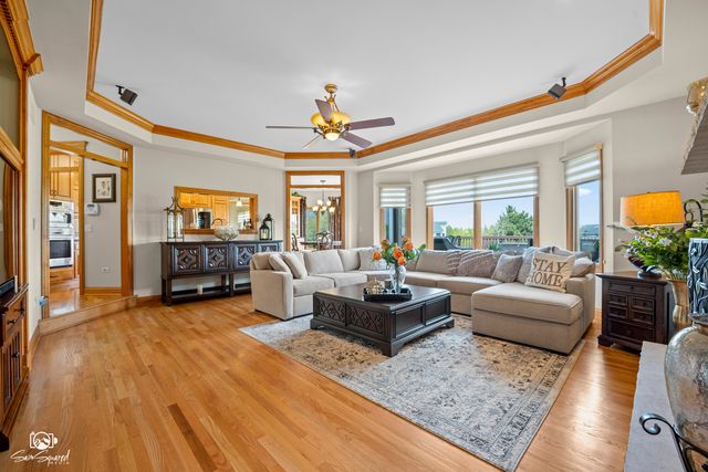 5915 Rosinweed Lane, Naperville, IL 60564