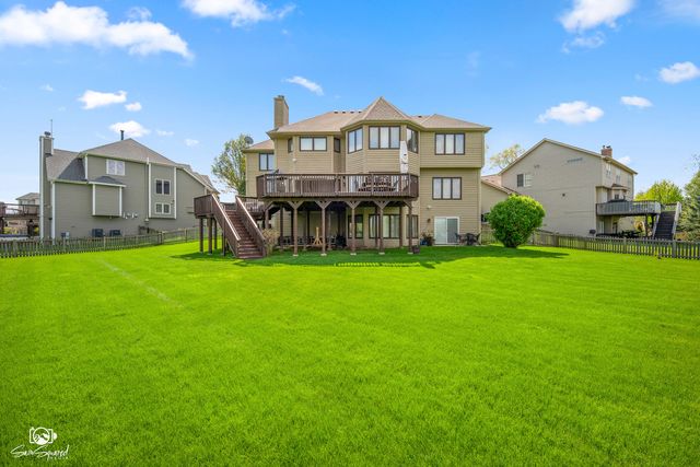 5915 Rosinweed Lane, Naperville, IL 60564