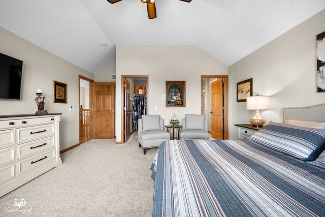 5915 Rosinweed Lane, Naperville, IL 60564