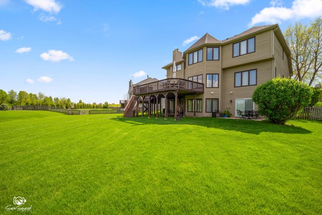 5915 Rosinweed Lane, Naperville, IL 60564