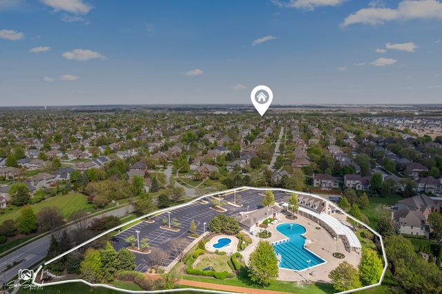 5915 Rosinweed Lane, Naperville, IL 60564