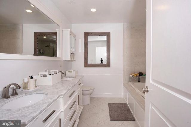 8276 BROAD NECK RD, Chestertown, MD 21620