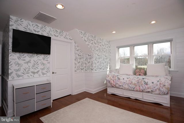 8276 BROAD NECK RD, Chestertown, MD 21620