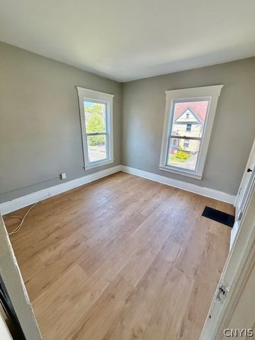 225 West Corning Avenue, Syracuse, NY 13205