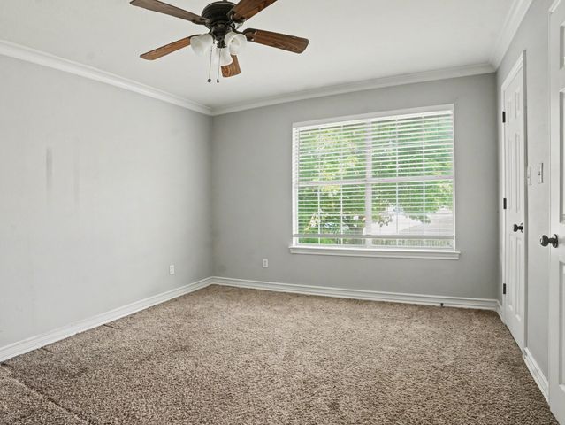 2802 Boyd Street, Ennis, TX 75119