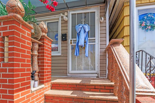 9555 115th Street, Richmond Hill S., NY 11419