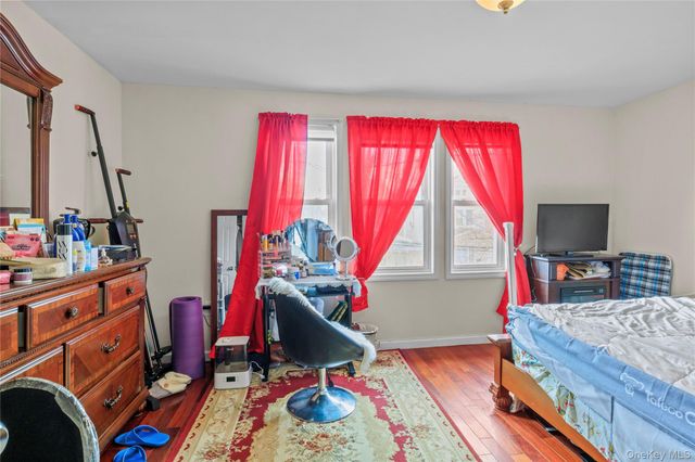 9555 115th Street, Richmond Hill S., NY 11419