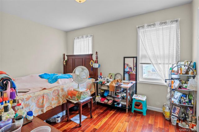 9555 115th Street, Richmond Hill S., NY 11419