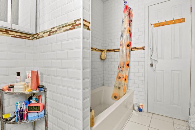 9555 115th Street, Richmond Hill S., NY 11419