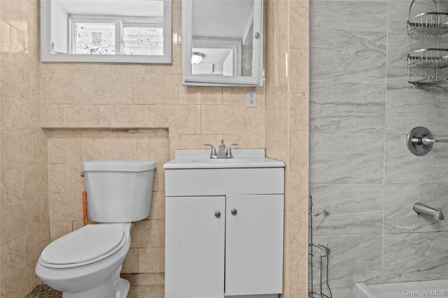 9555 115th Street, Richmond Hill S., NY 11419