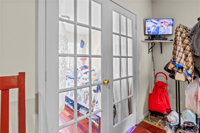 9555 115th Street, Richmond Hill S., NY 11419