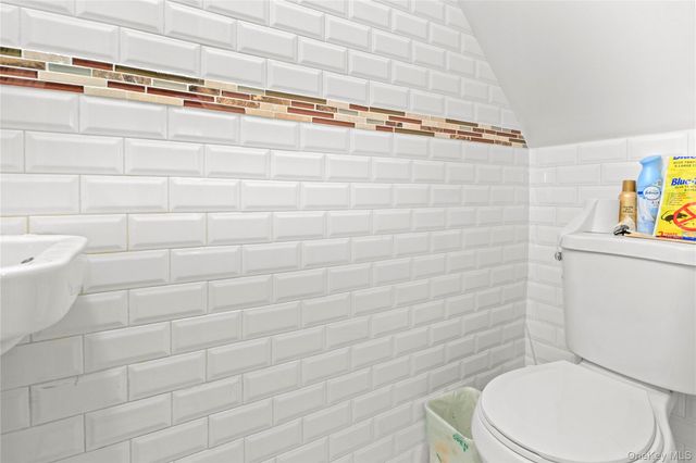 9555 115th Street, Richmond Hill S., NY 11419