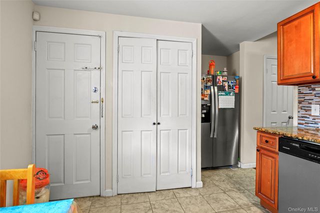 9555 115th Street, Richmond Hill S., NY 11419