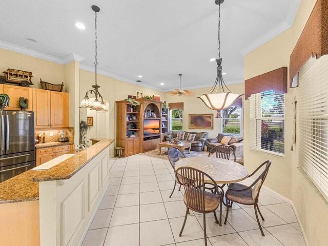 5318 Landon Circle, Boynton Beach, FL 33437