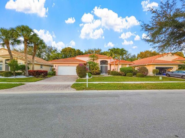 5318 Landon Circle, Boynton Beach, FL 33437