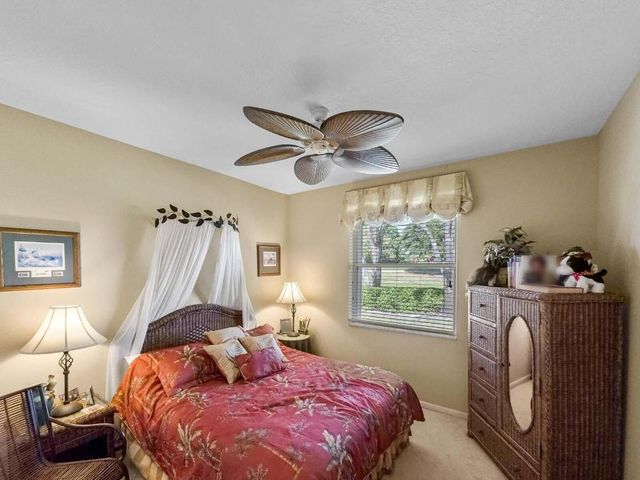 5318 Landon Circle, Boynton Beach, FL 33437