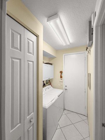 5318 Landon Circle, Boynton Beach, FL 33437