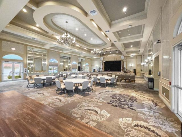 5318 Landon Circle, Boynton Beach, FL 33437